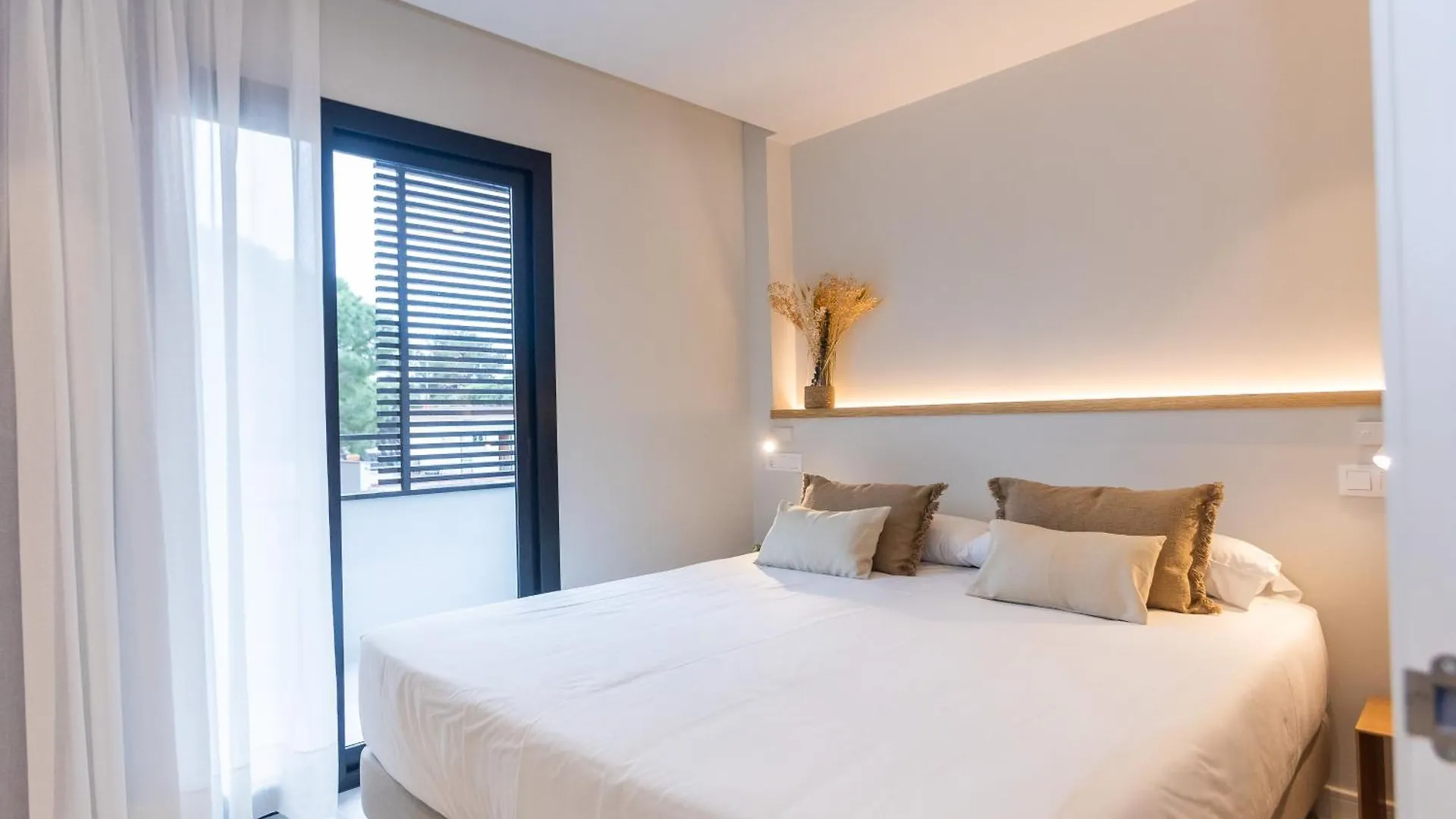 Fels Apartments Castelldefels