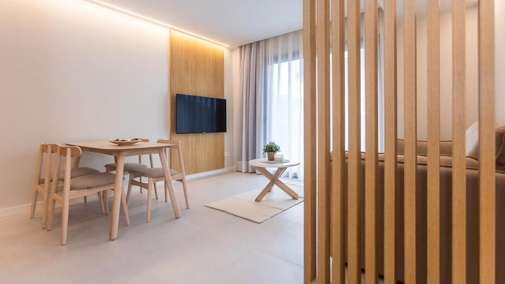 Fels Apartments Castelldefels 0*,