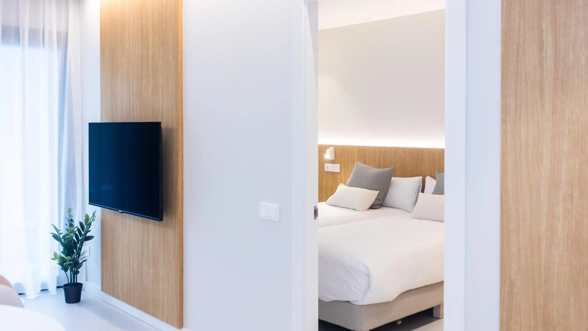 Aparthotel Fels Apartments Castelldefels Spain