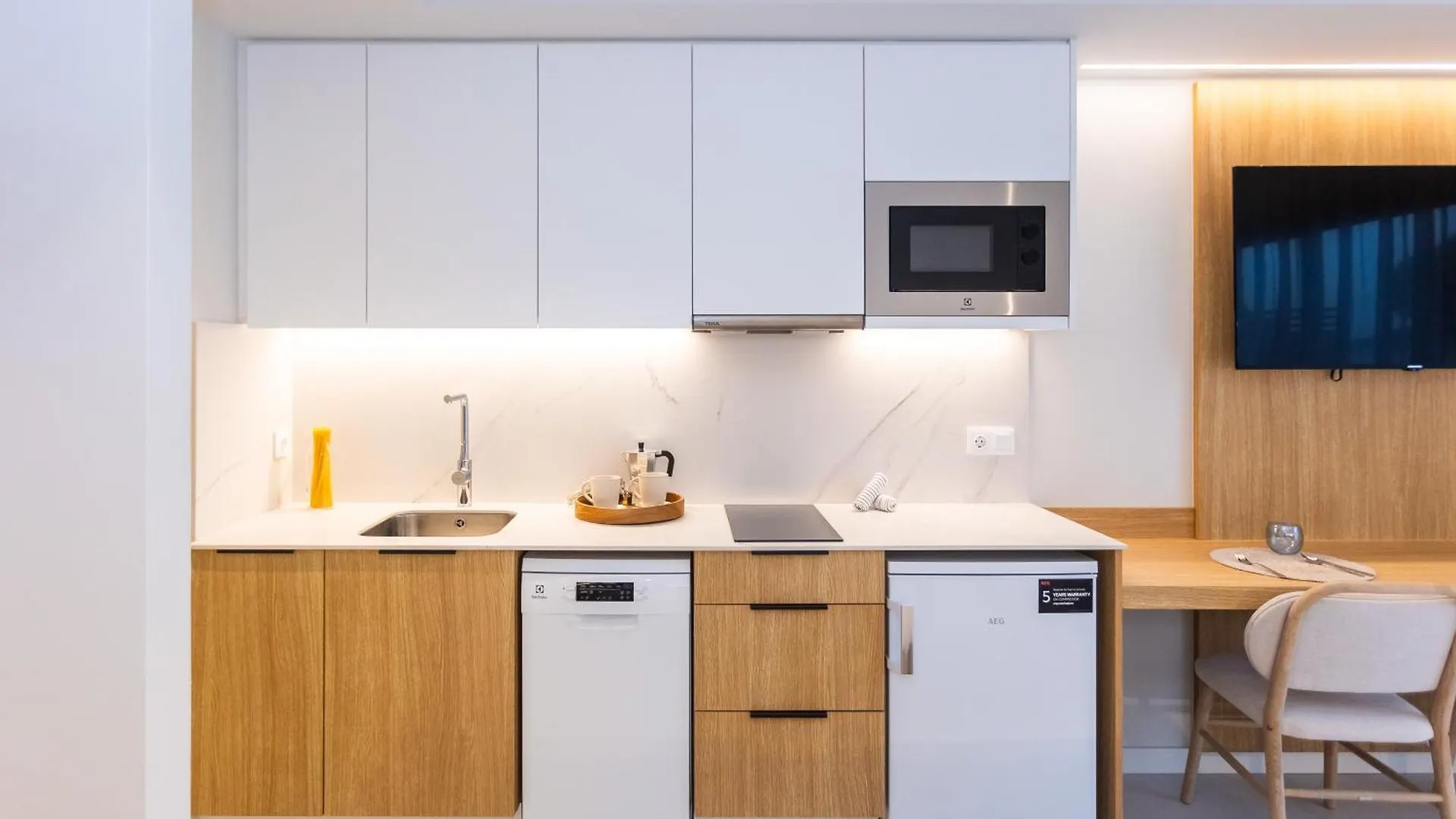Fels Apartments Castelldefels