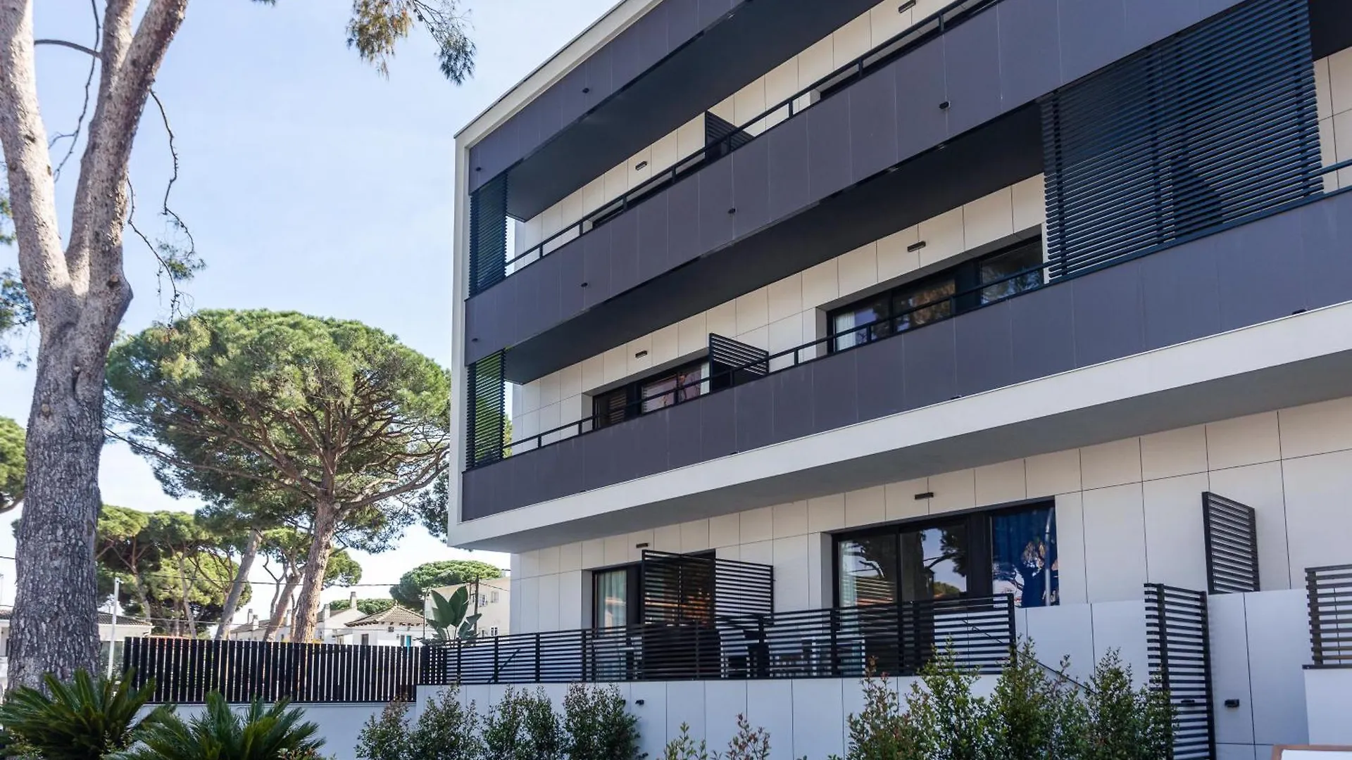 Fels Apartments Castelldefels Aparthotel