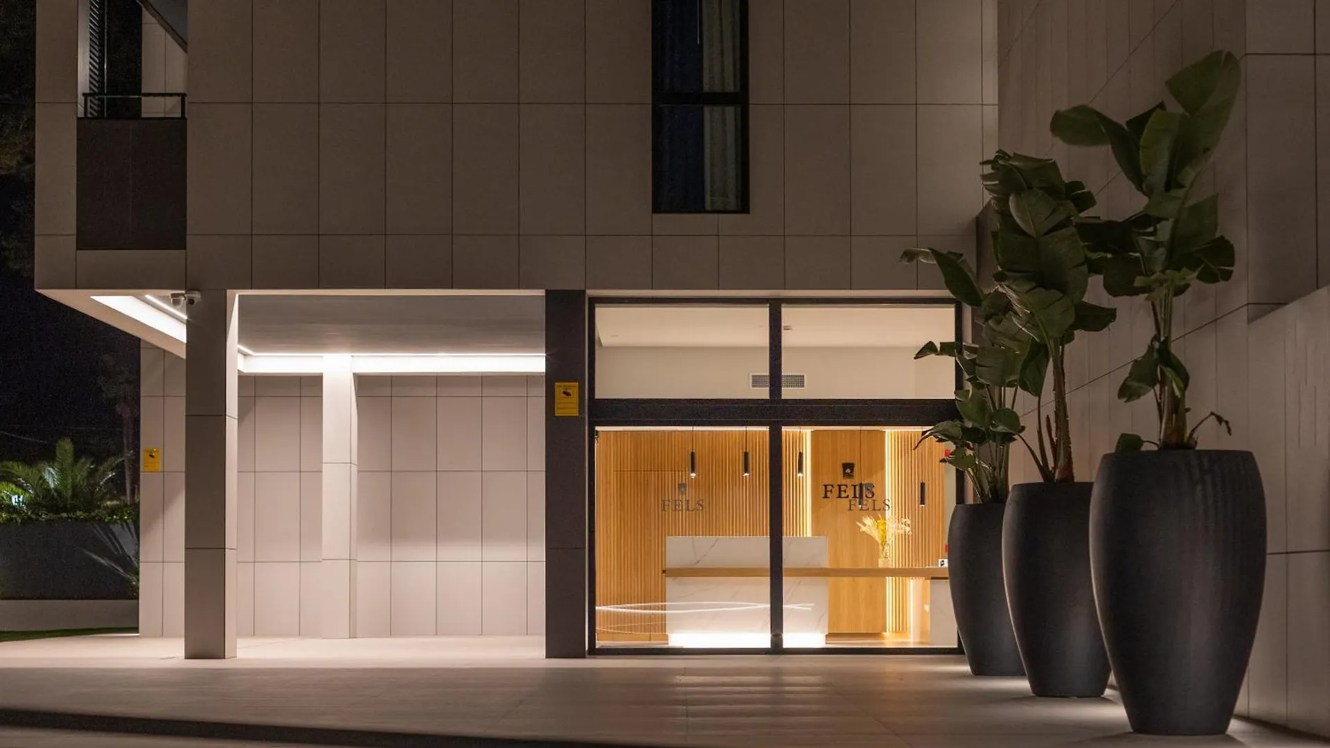 Fels Apartments Castelldefels Spain